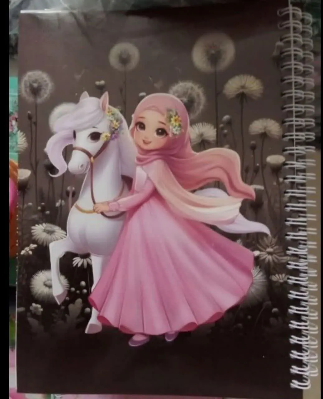 دختر اسب سوار😍😍😍
