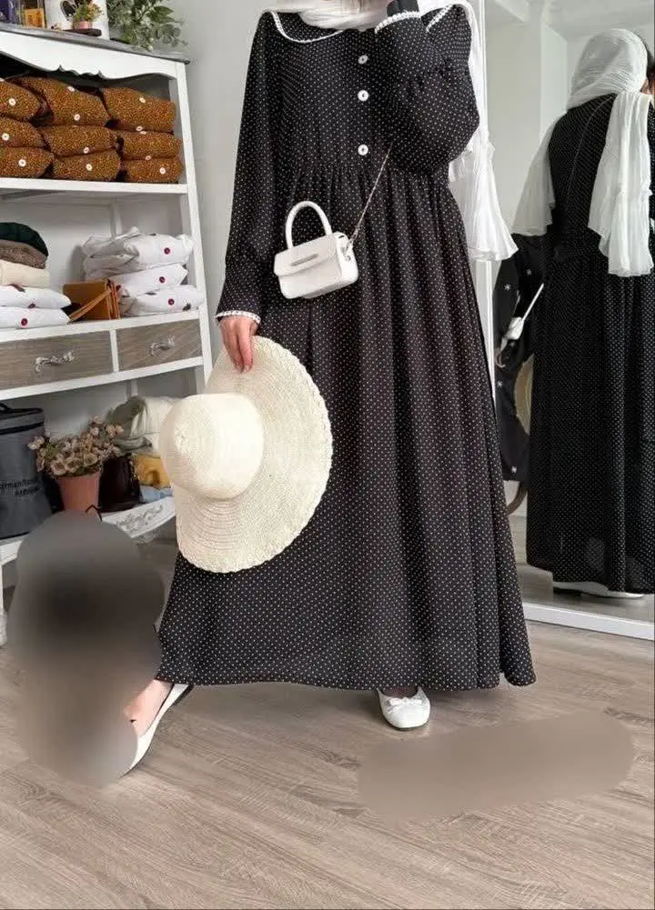 پبراهن بلند دل آرا
