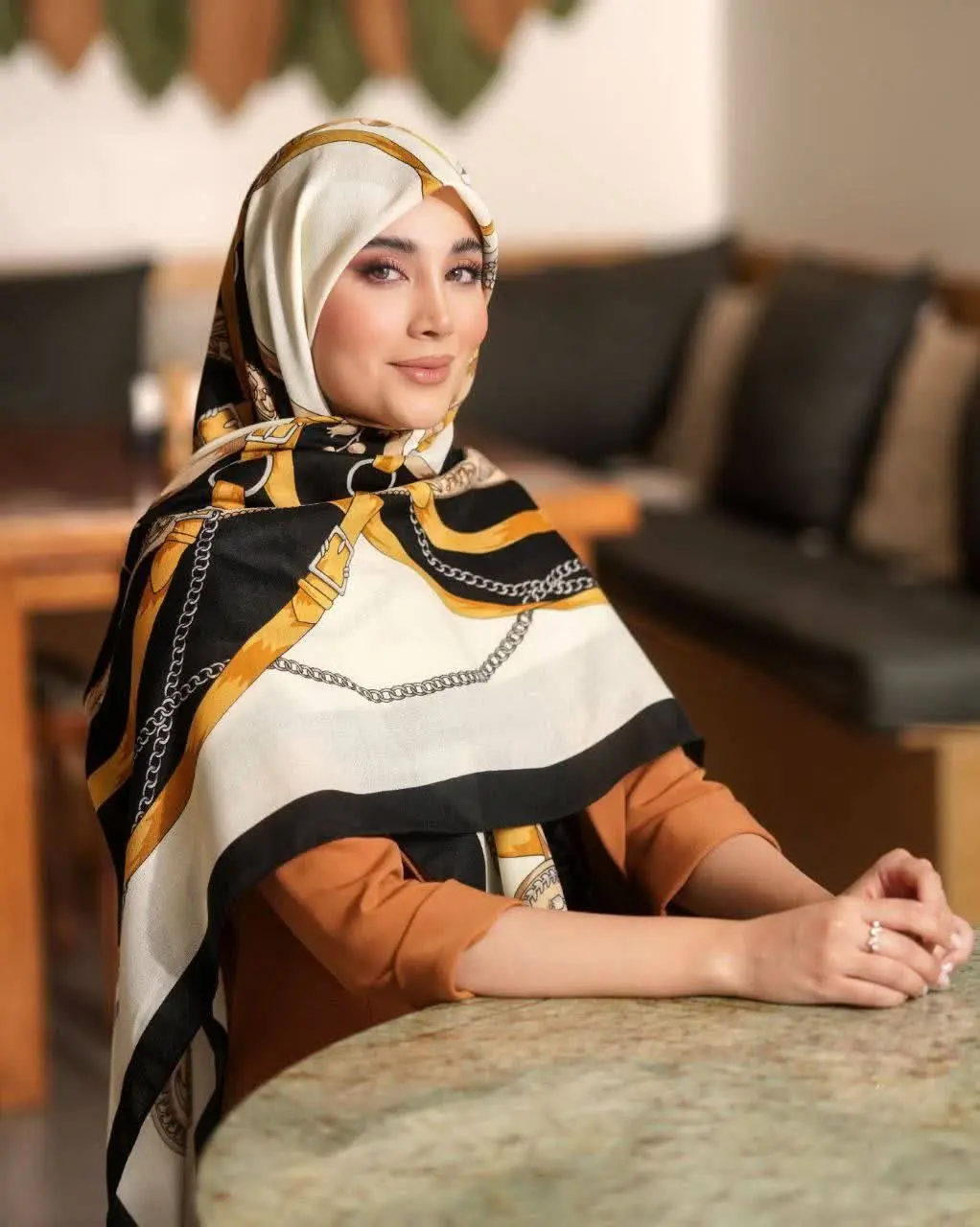 🌹 روسری سیا اسکارف
