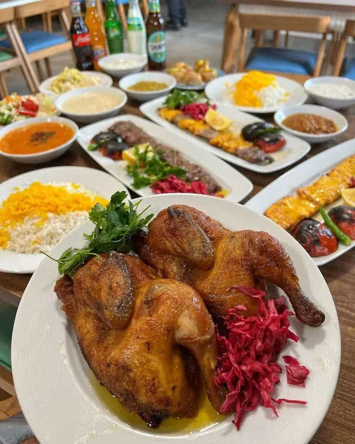 فردا اکبرجوجه میاریم. 
