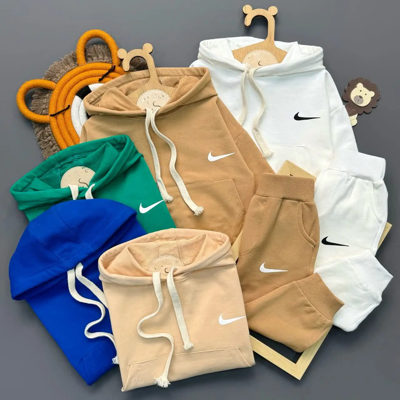 هودی شلواراسپورت
