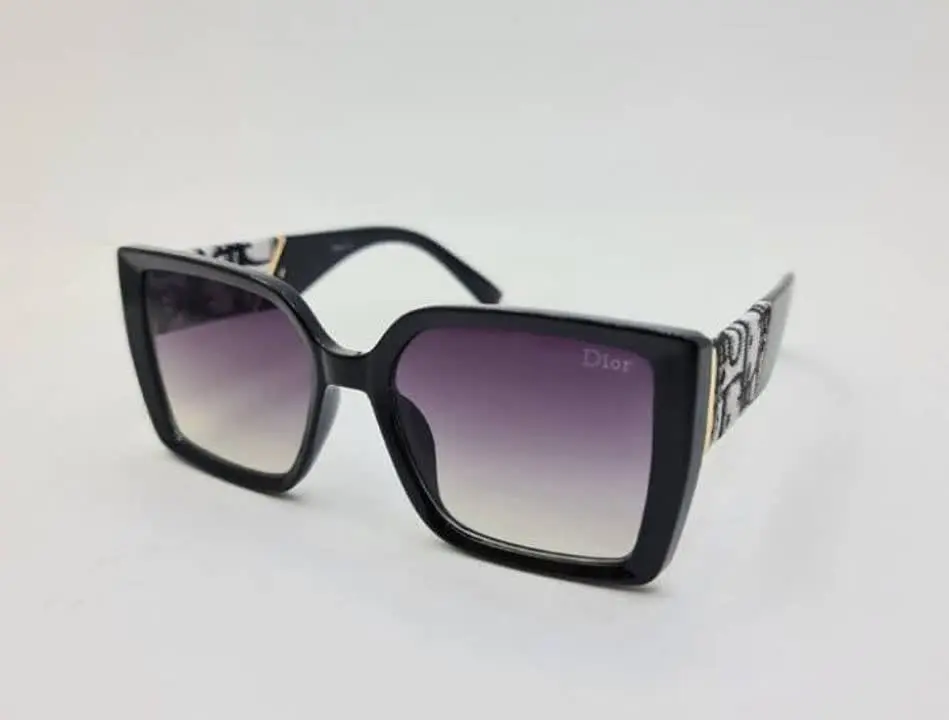 عینک آفتابی دیور اصل 
