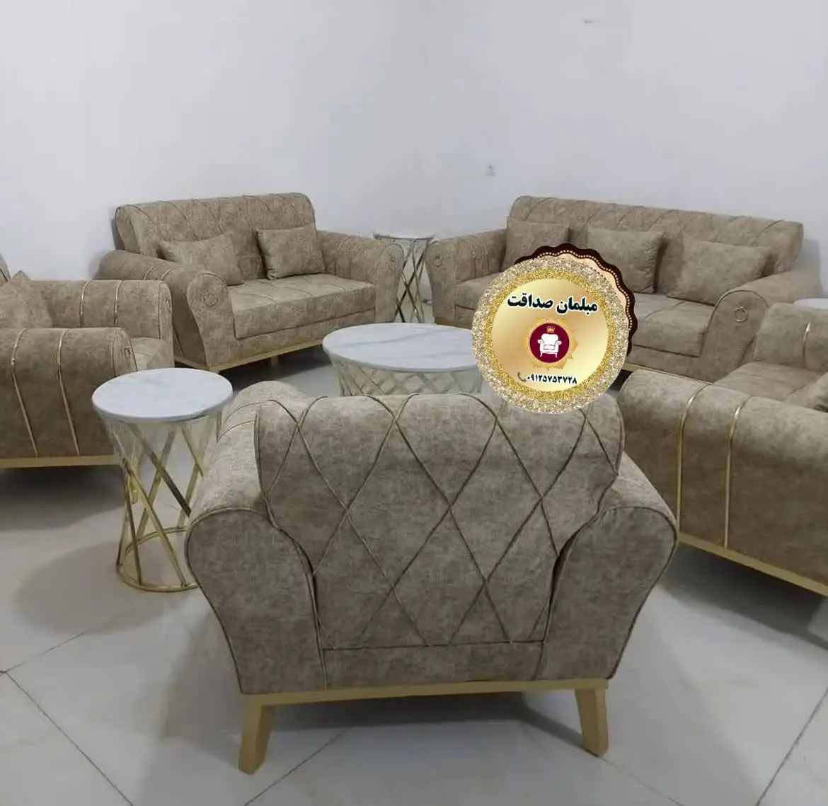مبل اسکالت ۷نفره پارچه مسکو زرین 

