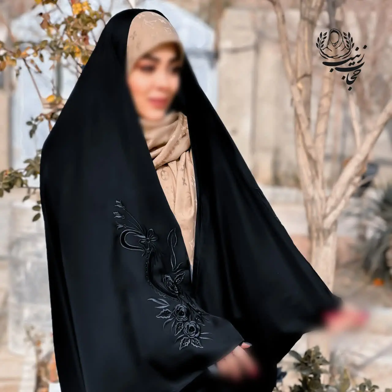 🔰جده گلدوزی یاس (گل برجسته+جواهر دوزی) 
