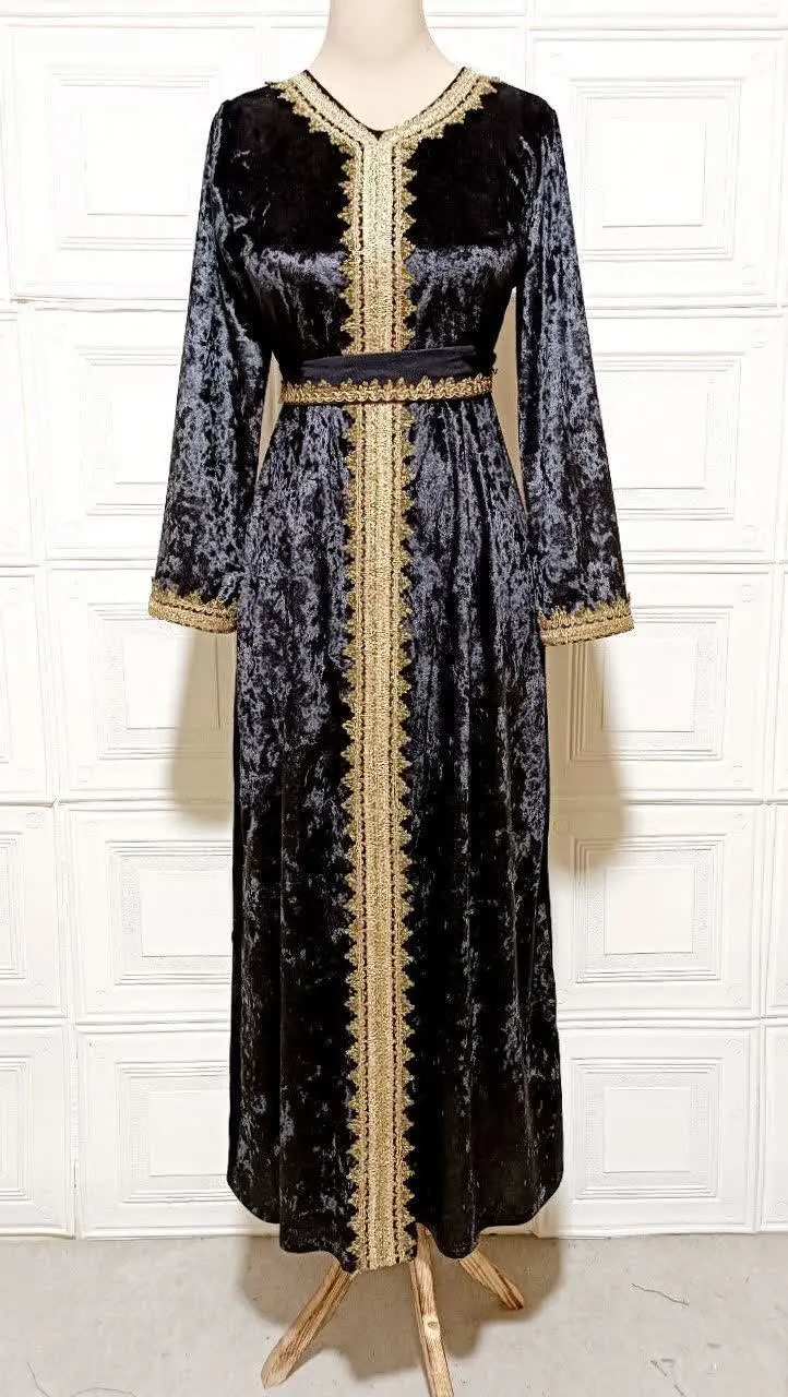 نام: ماکسی ستیا
