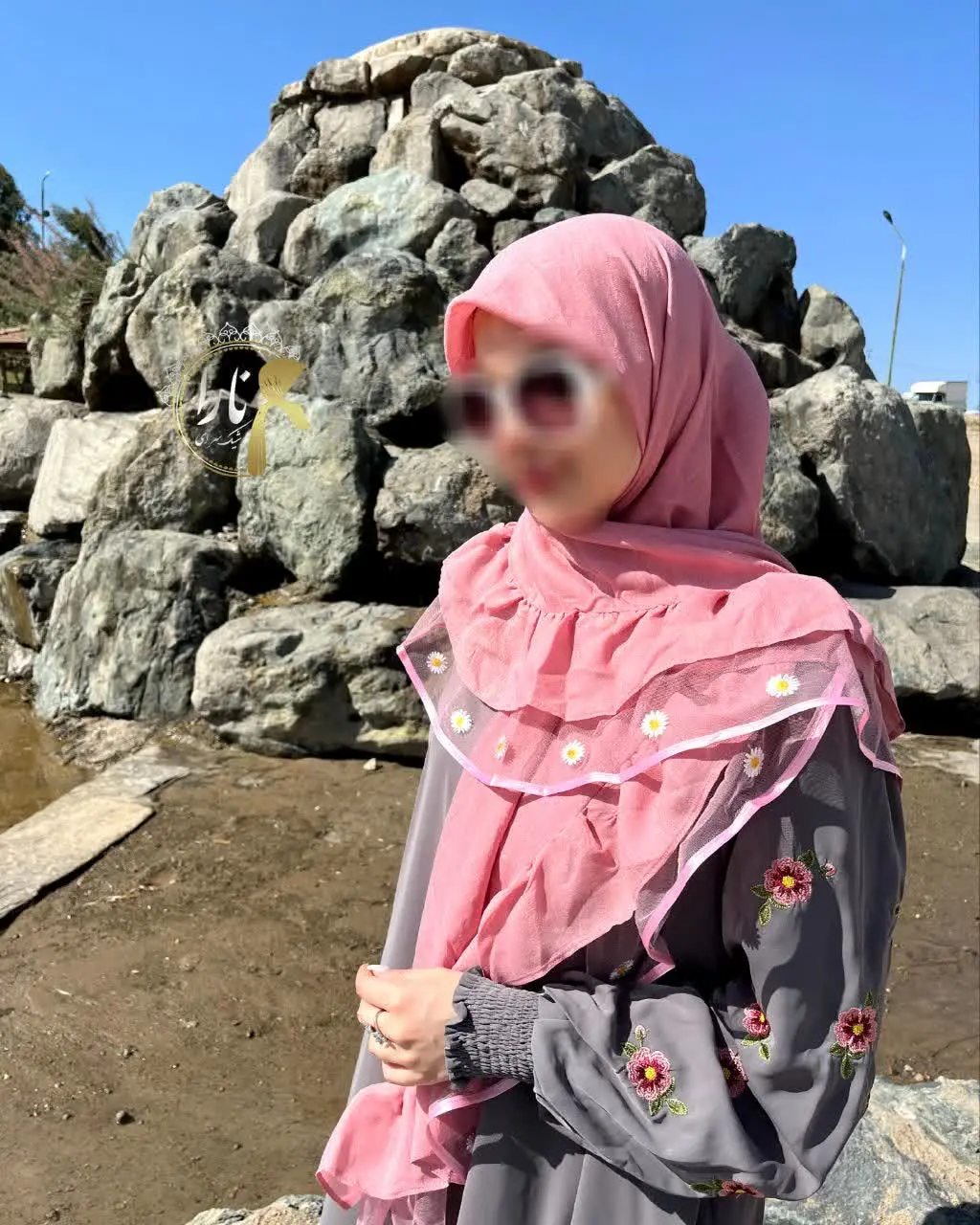 صورتی مدل دو چین تور بابونه لبه😍👌
