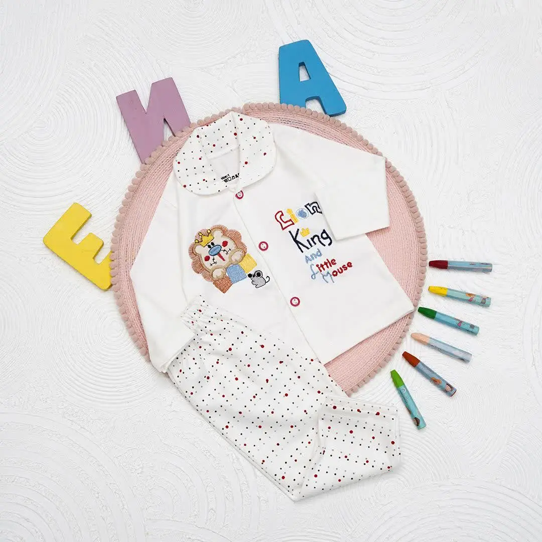 ست پیراهن شلوار نوزادی کد ۶...