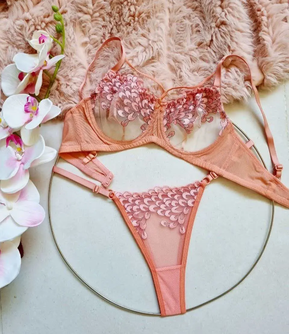 ست طاووسی براتون آوردم دلبر...