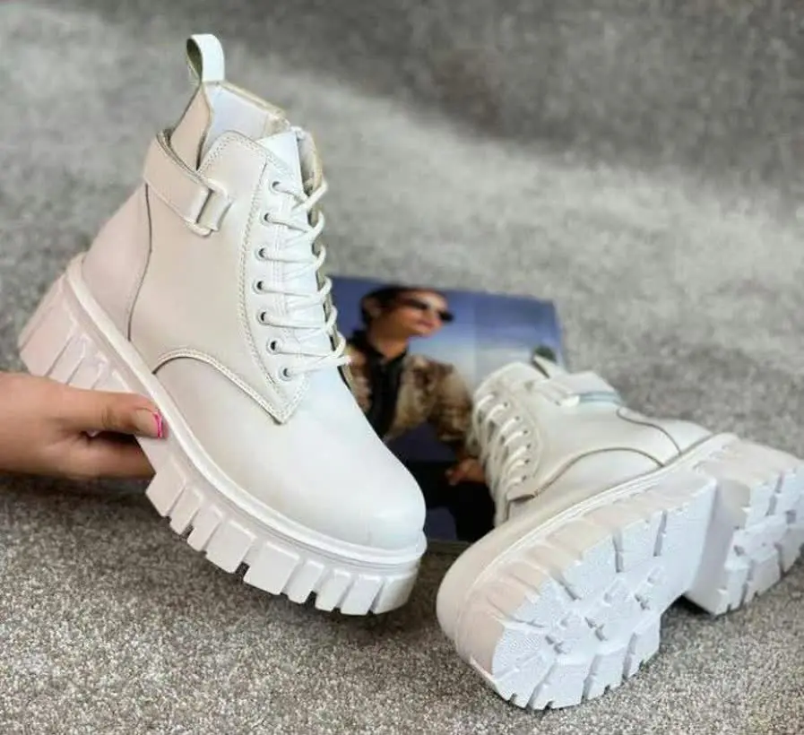 پاییز و زمستون امسال رو با بوت و نیم بوت‌های قرتی بترکون👠
