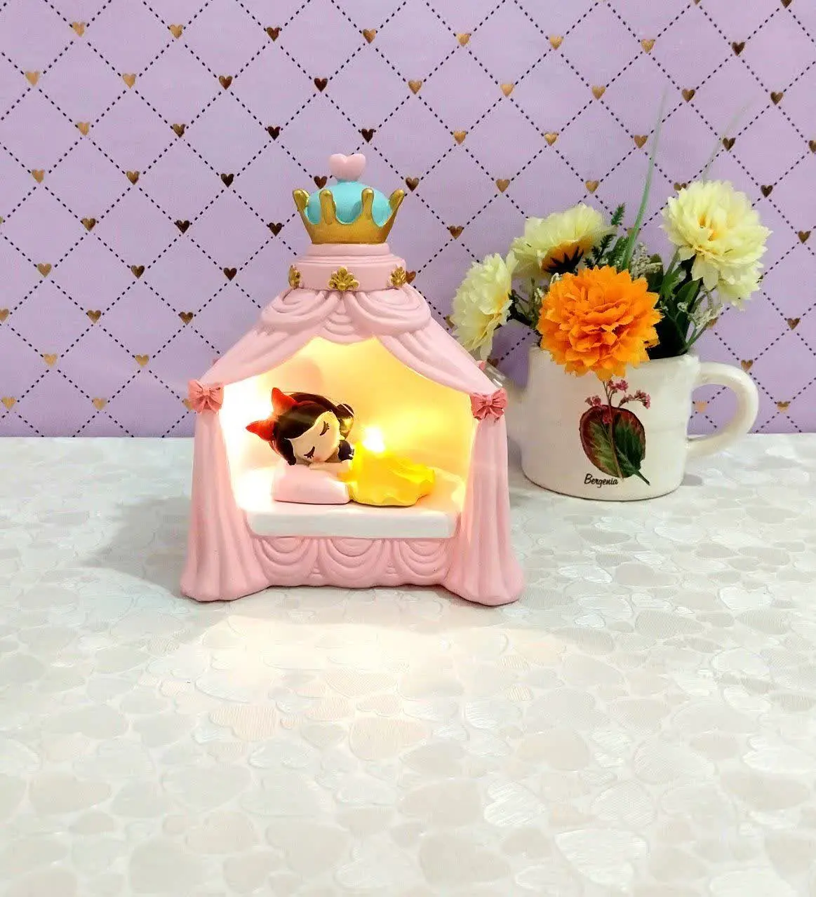 چراغ خواب سفید برفی🛌💡😍
