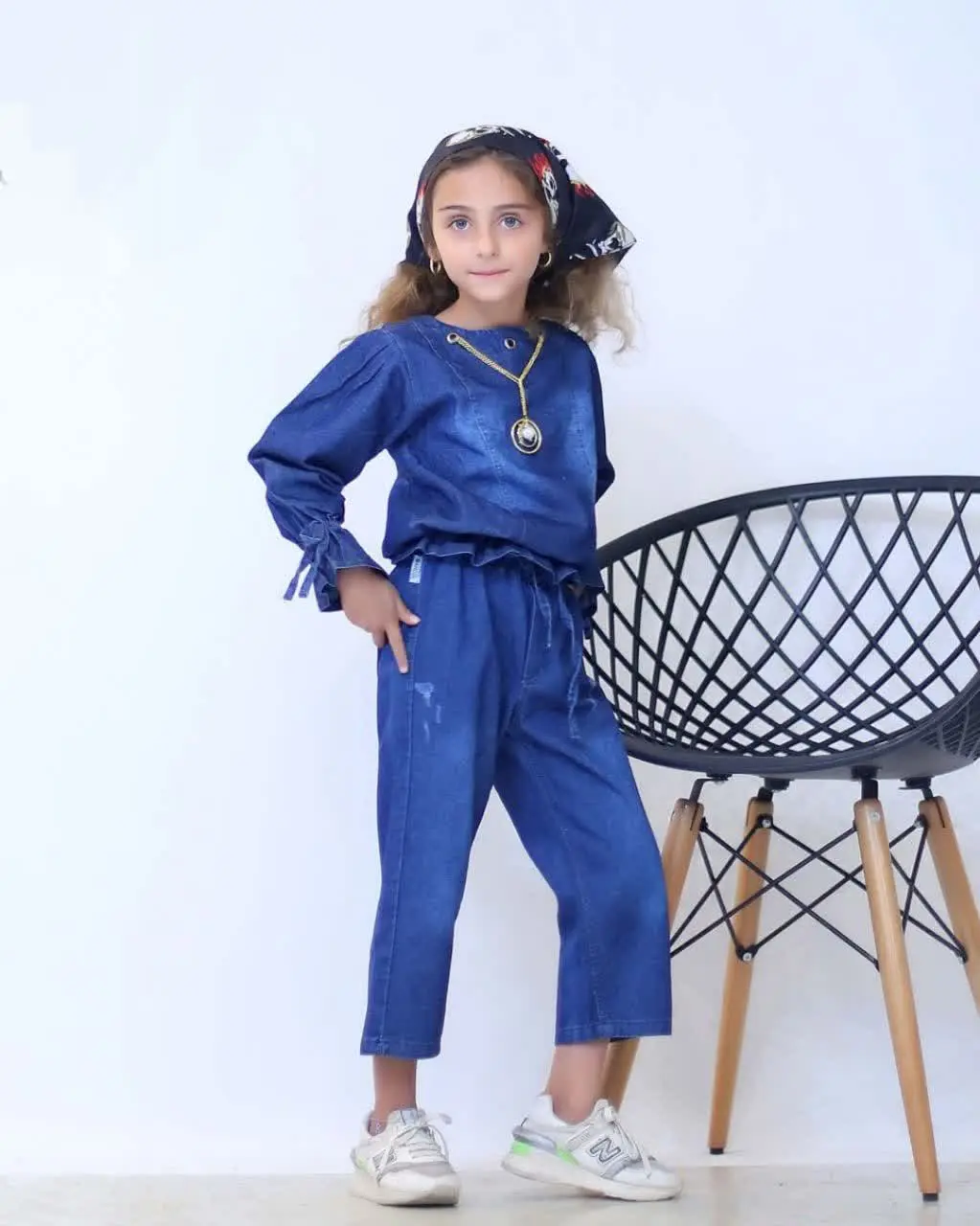 ❤️کراپ شلوار زنجیری آبی 
