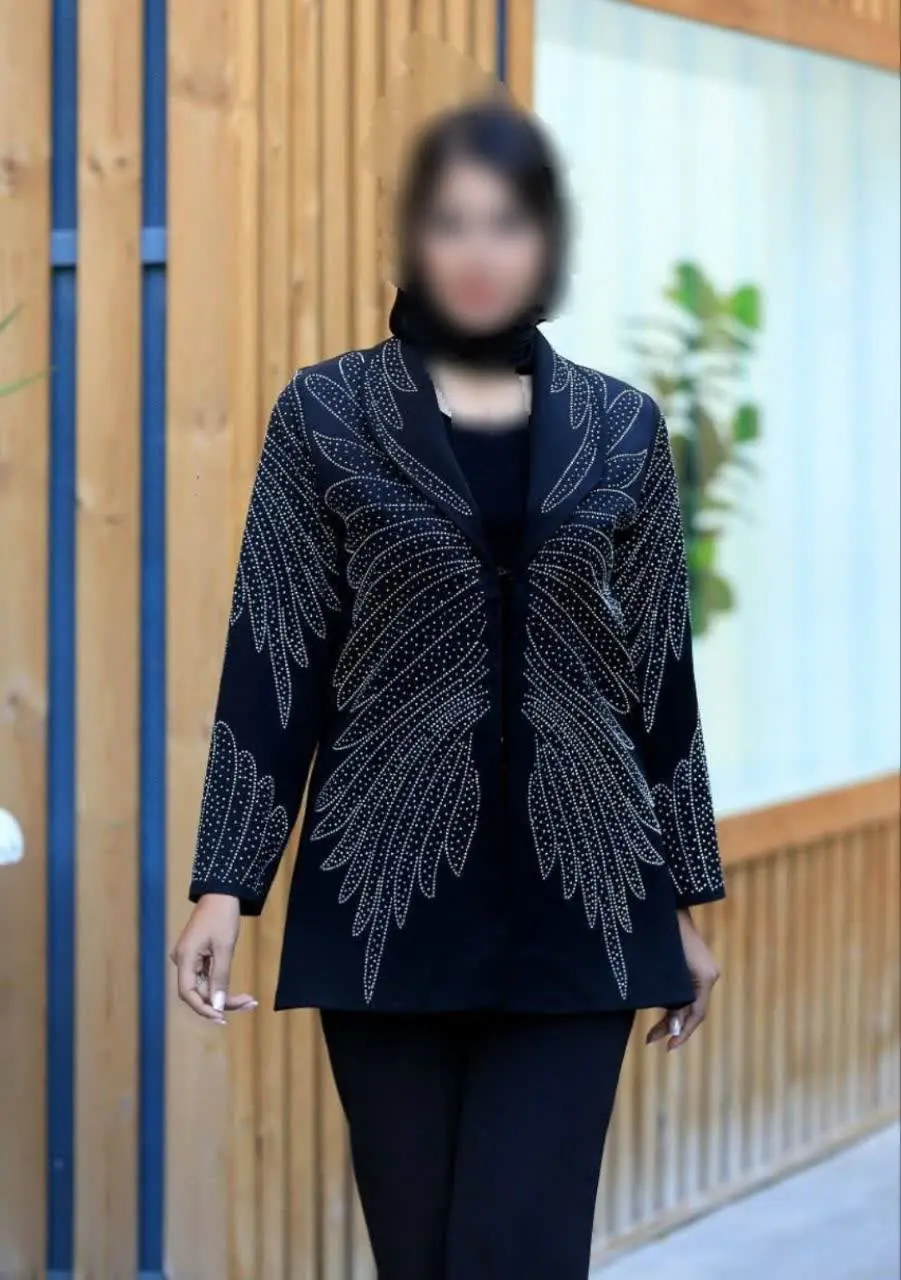 👚 نام: کت طاووس r
