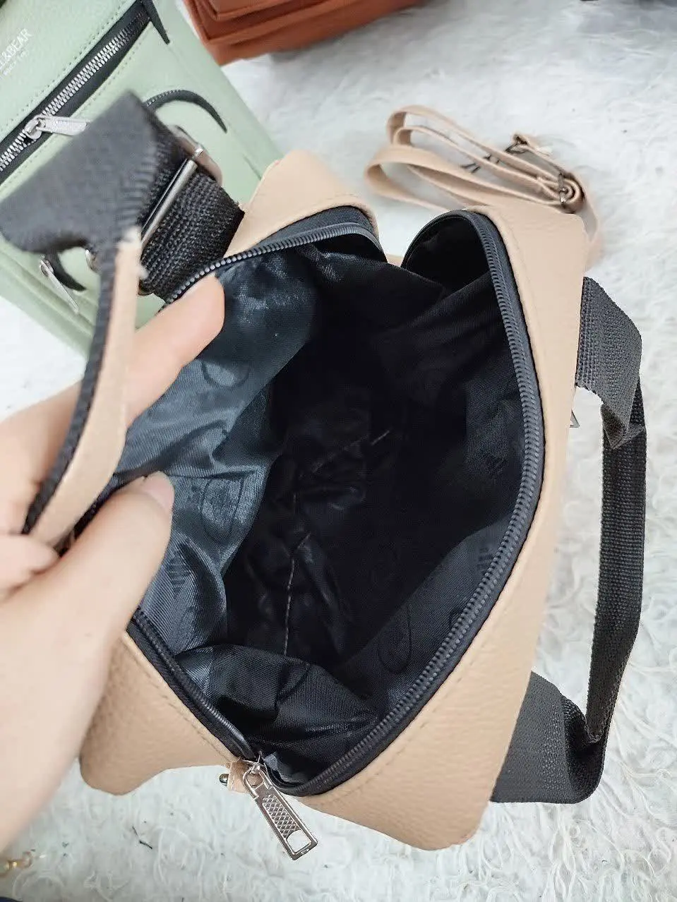 نام: 👛 کیف اسپرت مدل بیر😍
