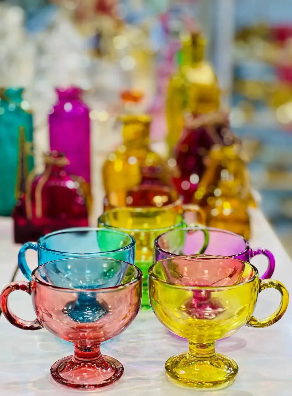 بستنی خوری پایه دار ۶ رنگ
