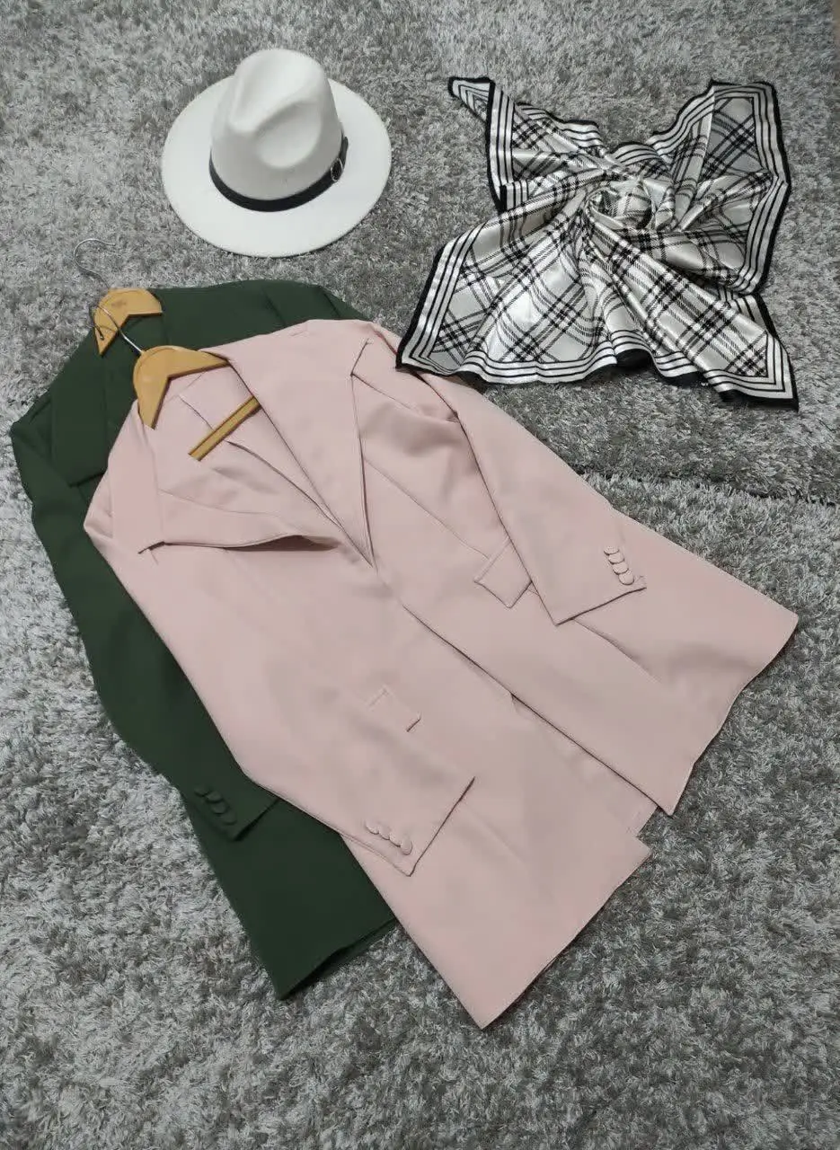 🍁نام: مانتو یقه پرستاری 
