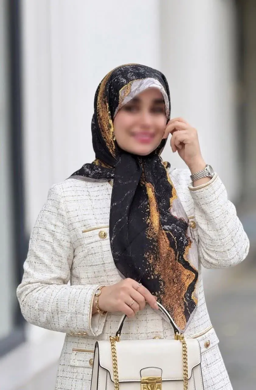 روسری سوپر نخ طرح زرین موجو...