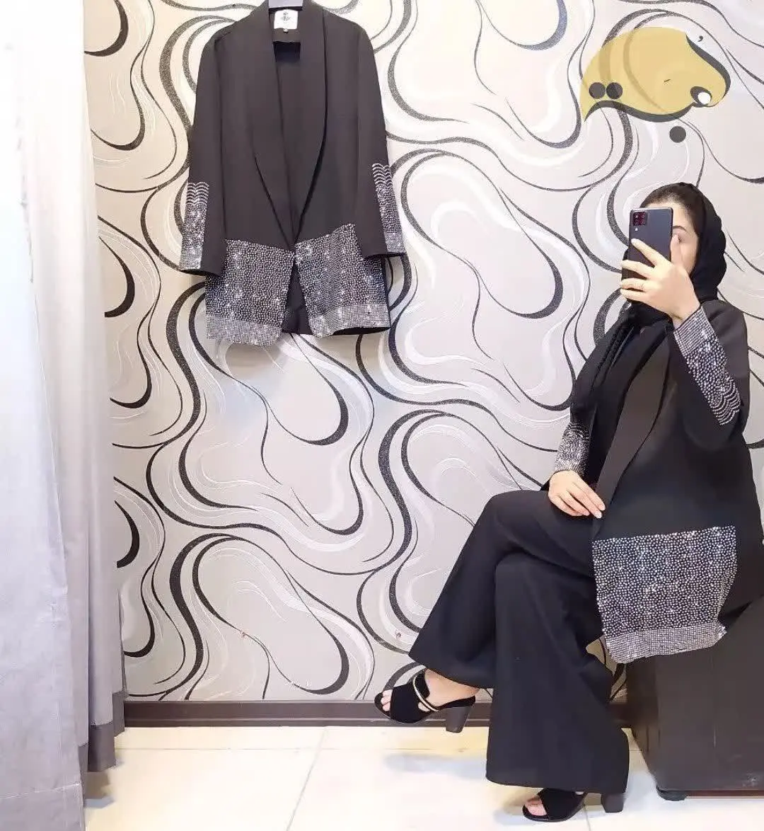 👚نام: کت نگین دار
