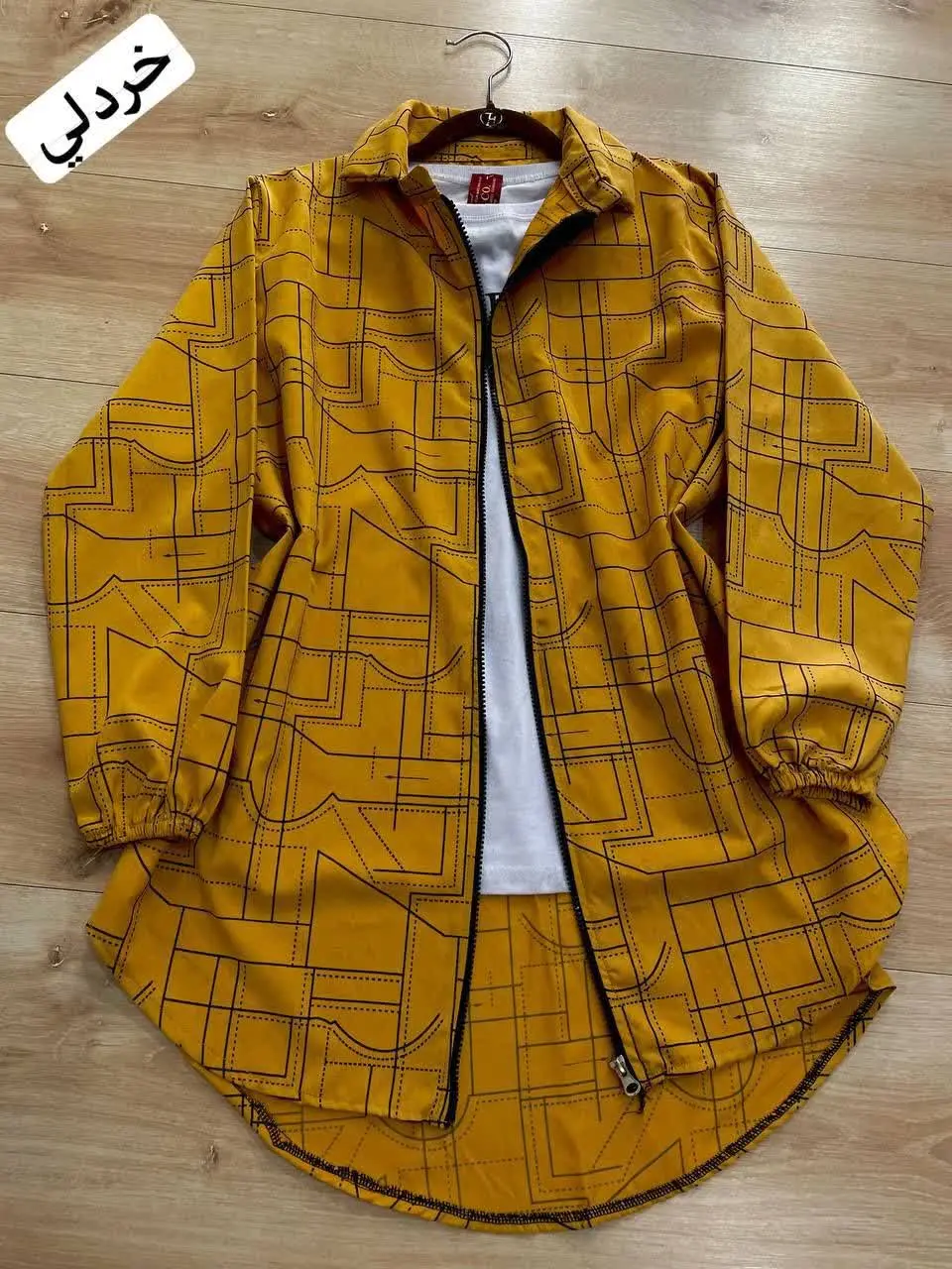 نام: شومیز مانتویی طرح دار 
