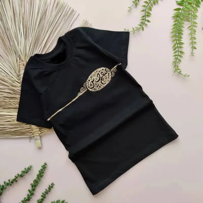 تیشرت محرمی طرح رفیقم حسین🖤
