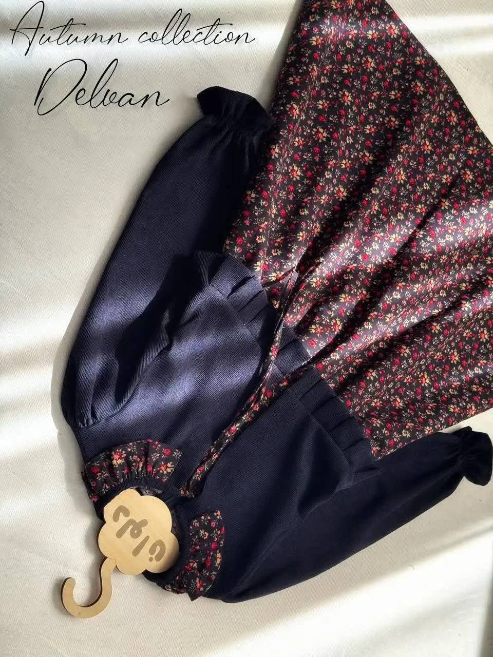 سایز ۱ مناسب حدود ۳سال هر سه رنگ
