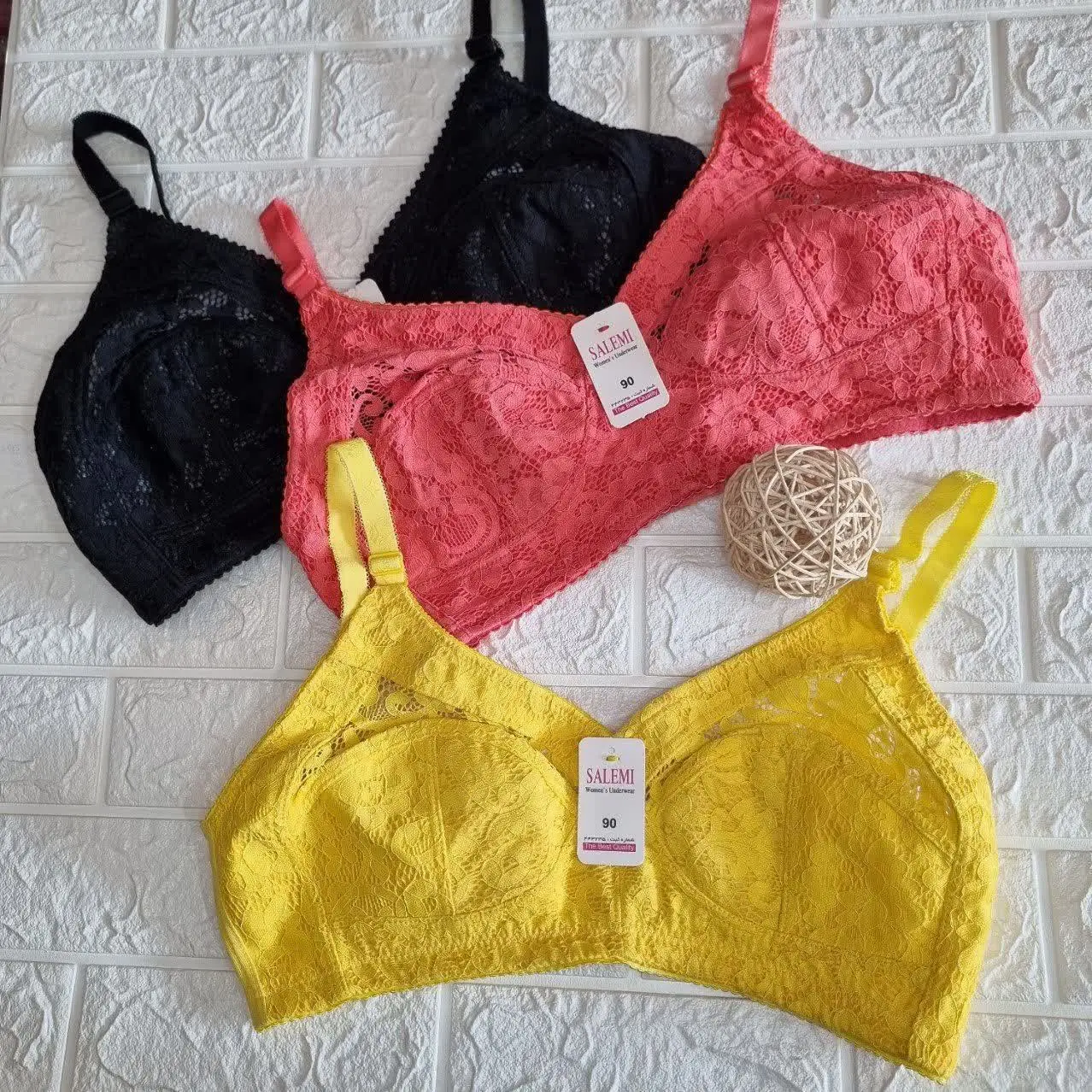 #سوتین دانتل زیرنخ بدون فنر اعلا زنانه 
