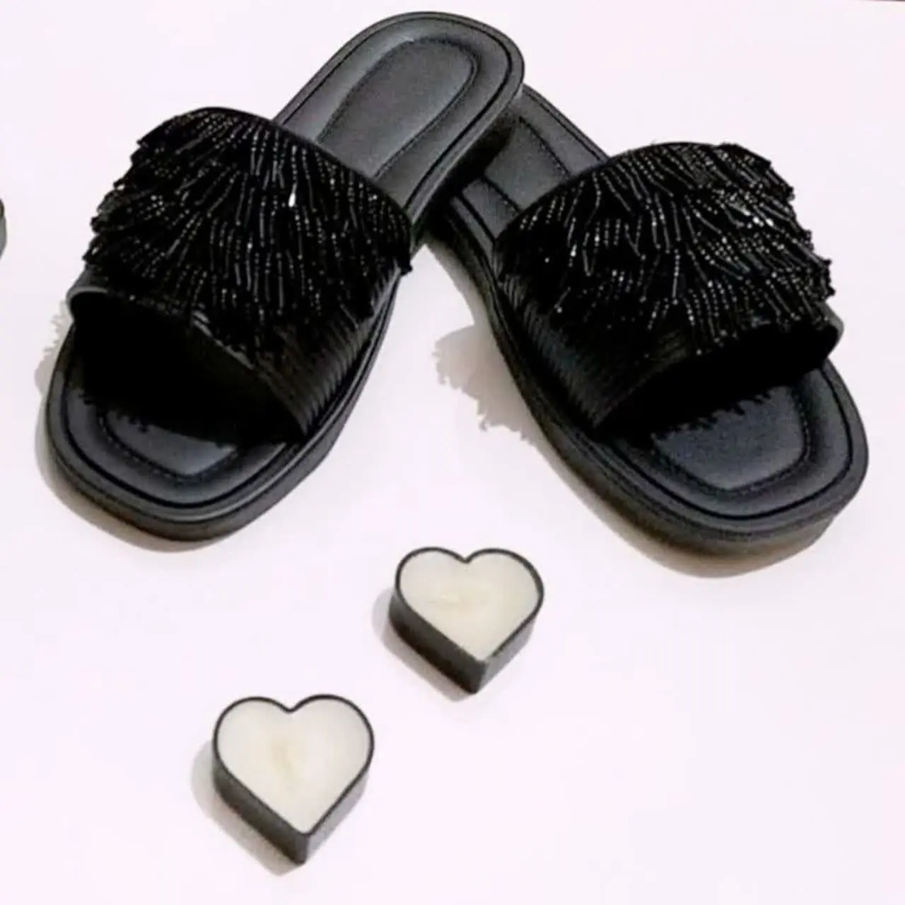    خوش قدم (عمده خانه و خانواده)
