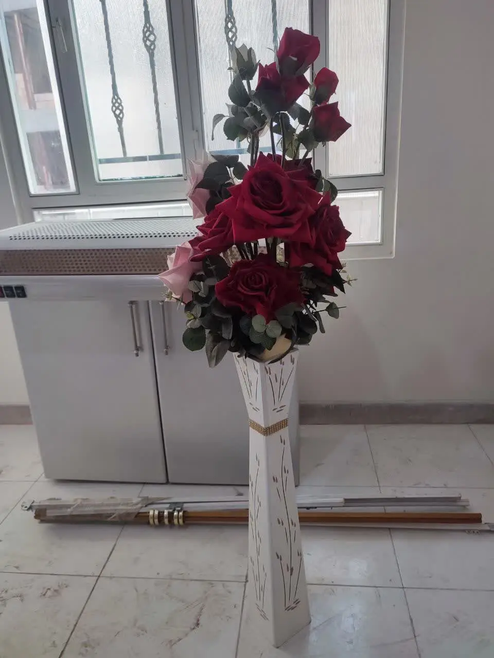 گل و گلدان 
