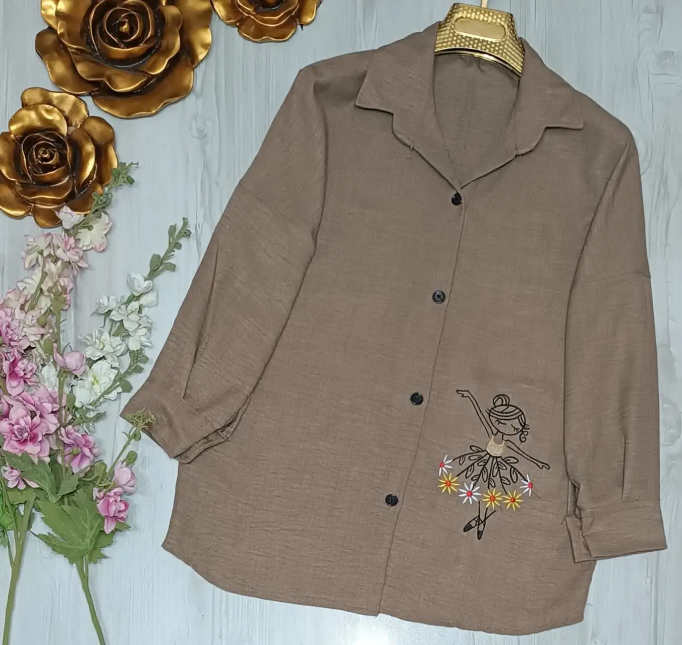 🛍️نام: شومیز گلدوزی رقصان🪻🌱
