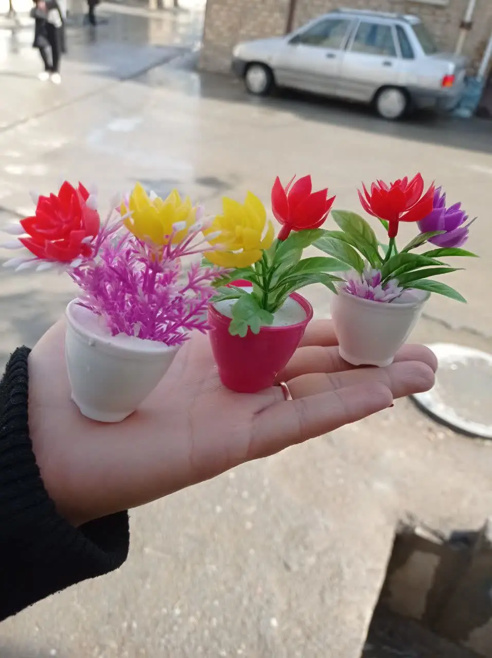 قیمت. ۷ — تصویر محصول در تاپ هشتگ