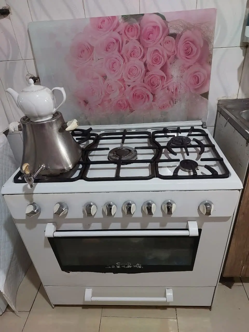 گازفردار ایمن گاز فقط شعله پایینی فر باید سرویس بشود
