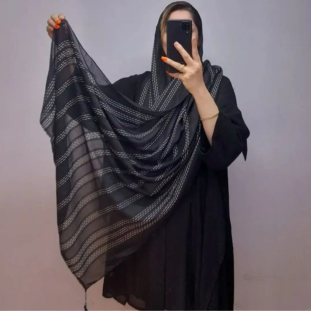 نام: شال کوکی دیپلمات منگوله دار 
