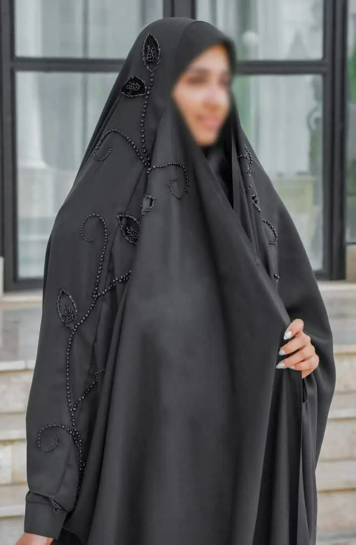 مدل: 🧕جده ریحان
