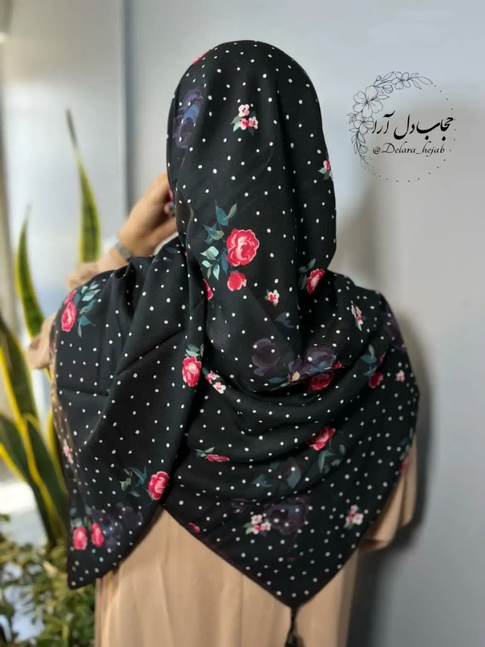 نیازی به تعریف نداره چون همیشه طرفدار داره و موجودیش زود تموم میشه 🥰❤️😍
