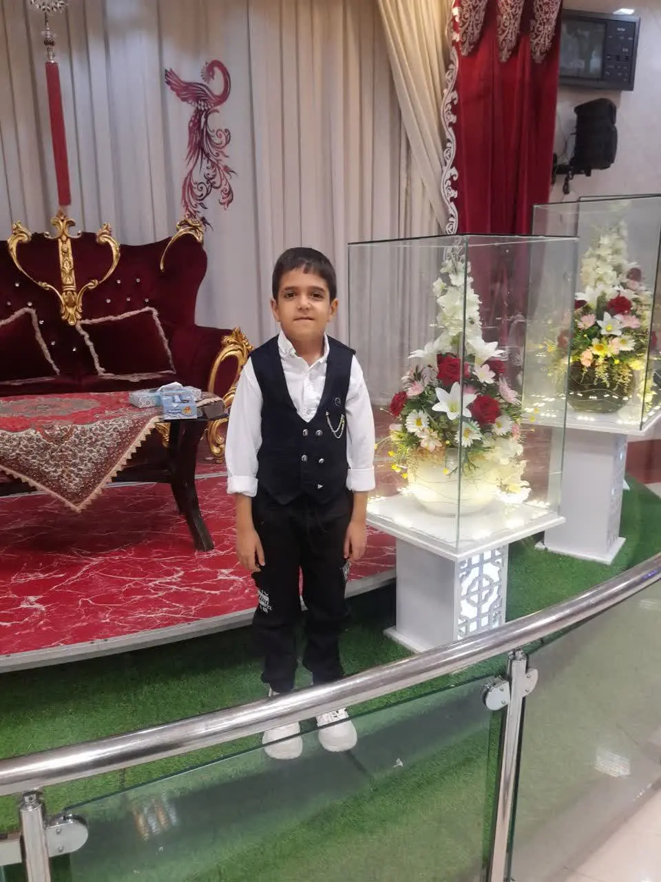 نام شرکت کننده: حسین رفیعی
