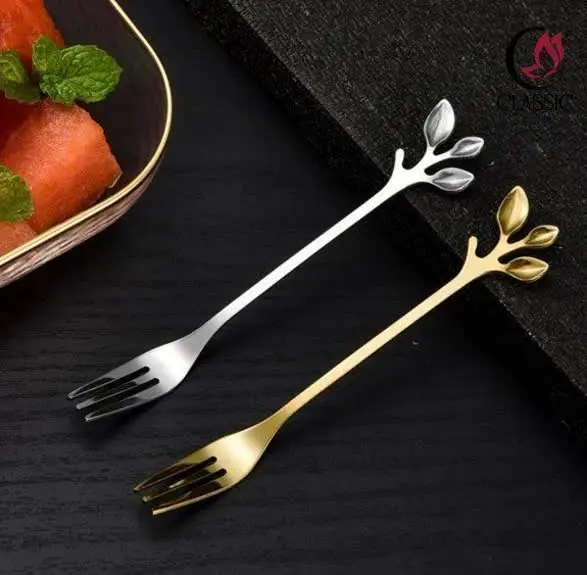 چنگال زیتون خوری طرح برگ
