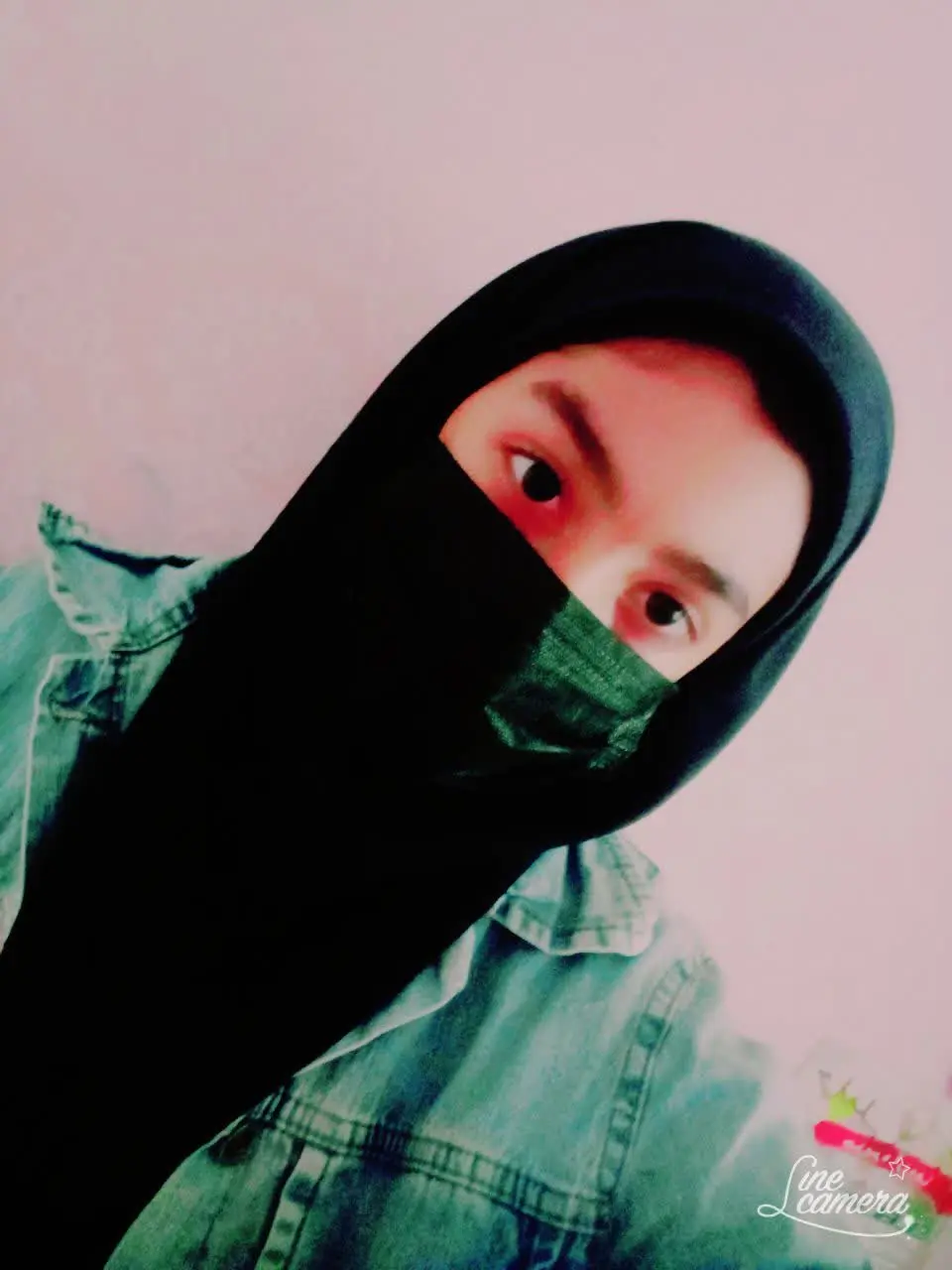 نام شرکت کننده: پرنیا خلیلی نژاد
