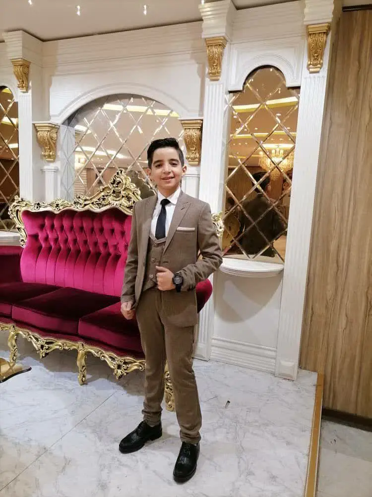 😍نام شرکت کننده: علیرضا فروزانفر
