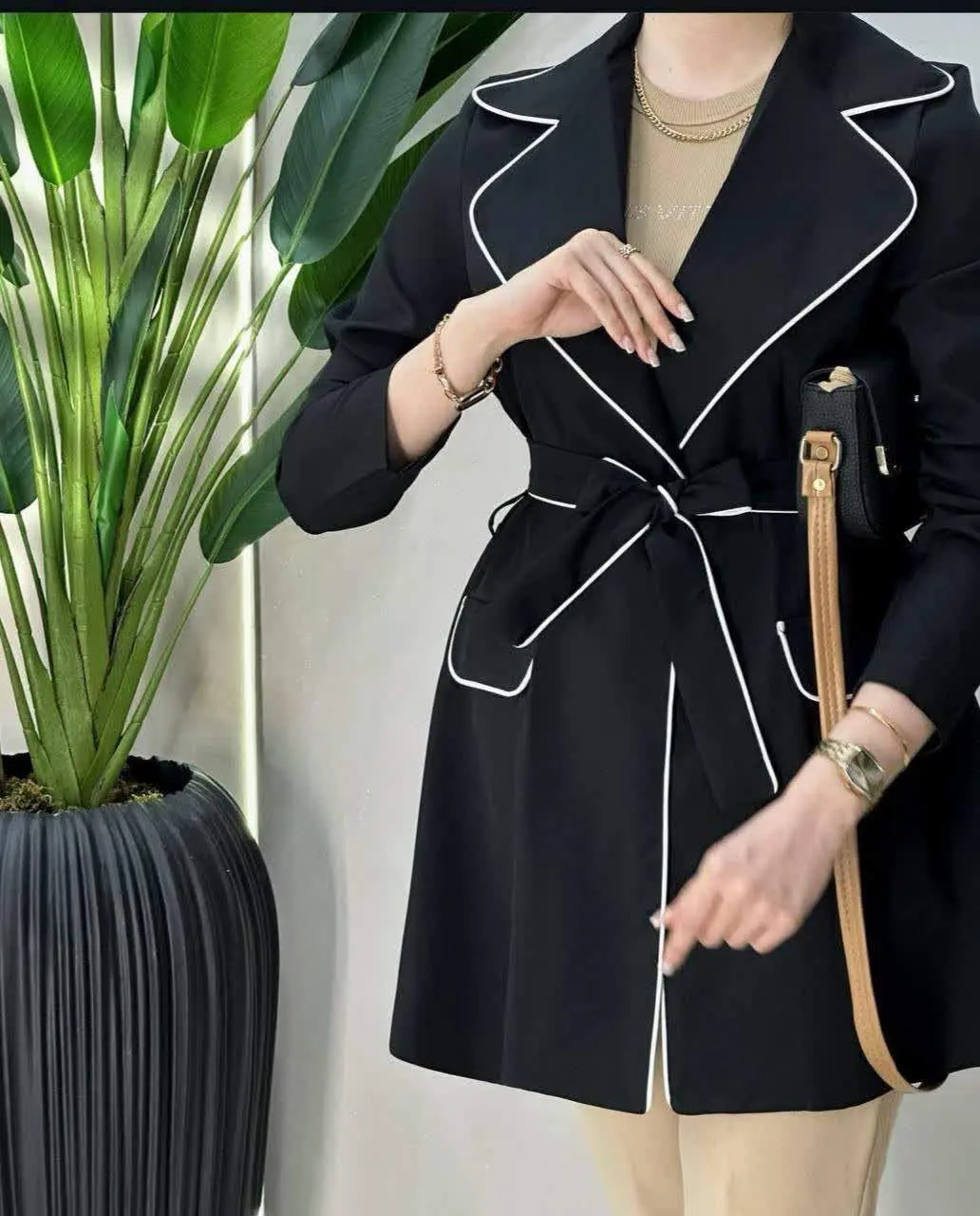 👚نام: مانتو مغزی دوزی زرین 😍😍
