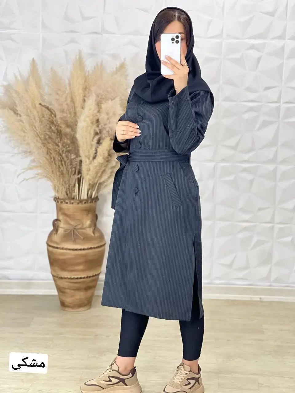 انقد این مدل قشنگ و شیکه ک نگم براتون، تنخور خیلی زیبایی داره و بلند، مناسب دانشجویان و خانومای شاغل👨‍🎓👌🥰
