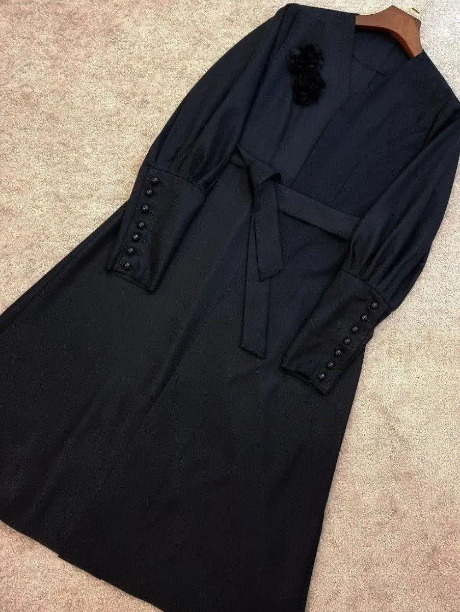 👚نام: مانتو اطلس
