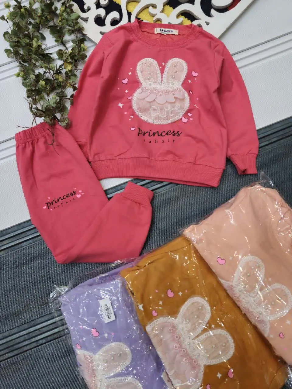 🇮🇷🧥🧶👗👚👔🎽👕👖💎
