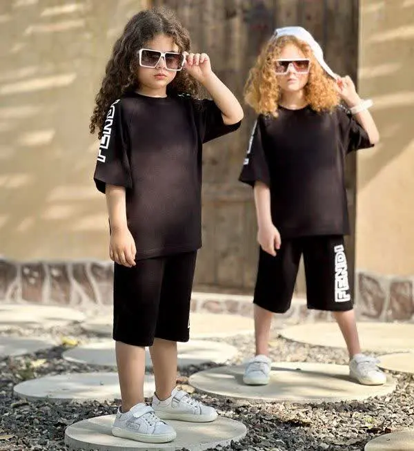 تیشرت شلوارک بگ استایل FENDI 
