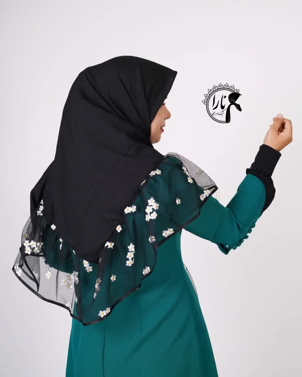 روسری نخی چیندار شکوفه👌
