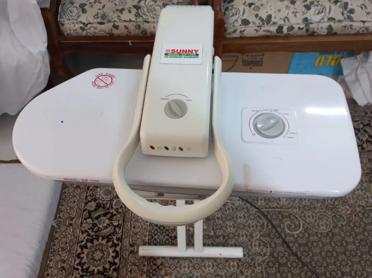 اتوپرس سانی اصل بسیارتمیزوکم کاردرحدچندبارروشن شده 
