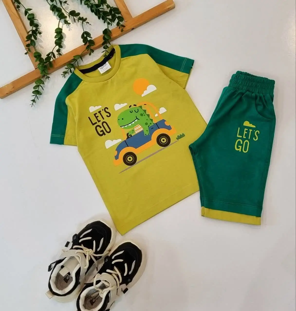 #تیشرت #شلوارک #پسرانه طرح دایناسور ماشین سوار🏎️🦕

