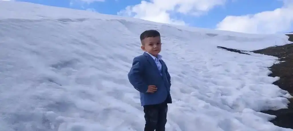 نام شرکت کننده: رادین مرادی
