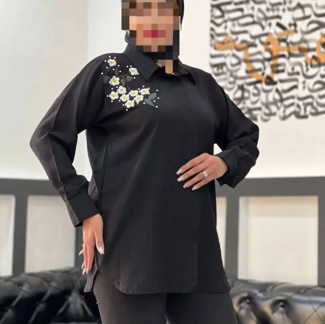 من ذووووق برای مدل دلبرمون 🤩 یه #شومیزمانتویی بسیاااار دلبر و خاص 🥰 جنس عالی و با کیفیت با تنخور فوق العاده زیبا و جذاااب😍👌
