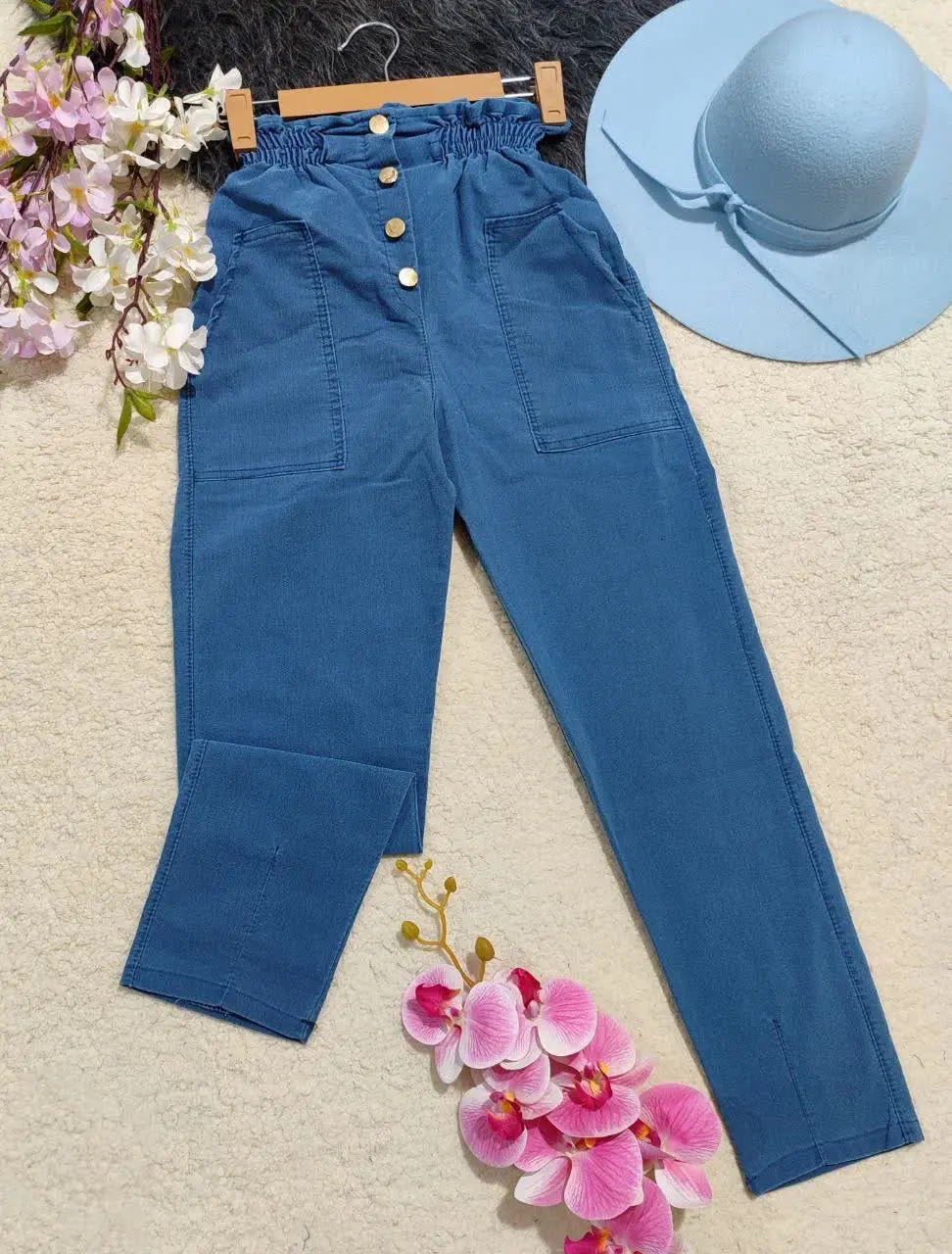 👚نام: شلوار مام جین نیل کاغذی ۱۱۰۶
