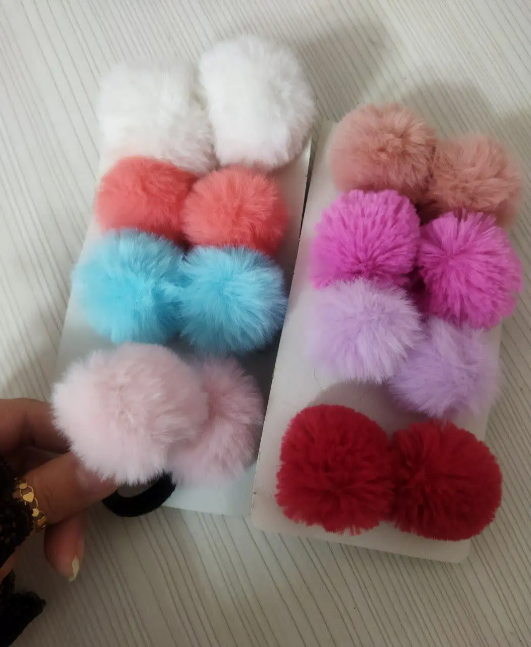رنگای کش پوم پوم نگاه کنید😍😍
