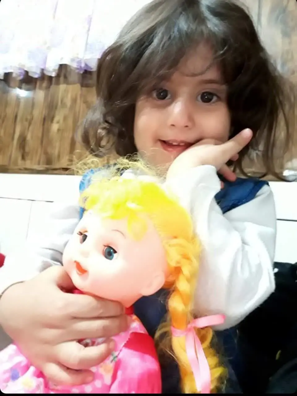 نام شرکت کننده: یاسمین سادات حسینی
